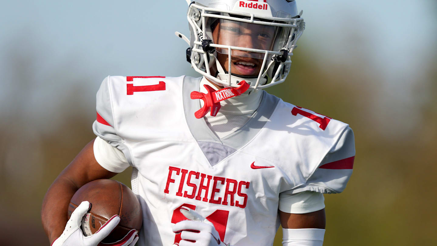 Big 12, Big Ten, Pac-12 Freshmen Expected To Impact 2025 Football Season