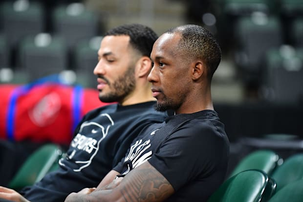 Austin Spurs point guard Jamaree Bouyea (15) sits on the bench prior to a game against the Memphis Hustle at H-E-B Center.