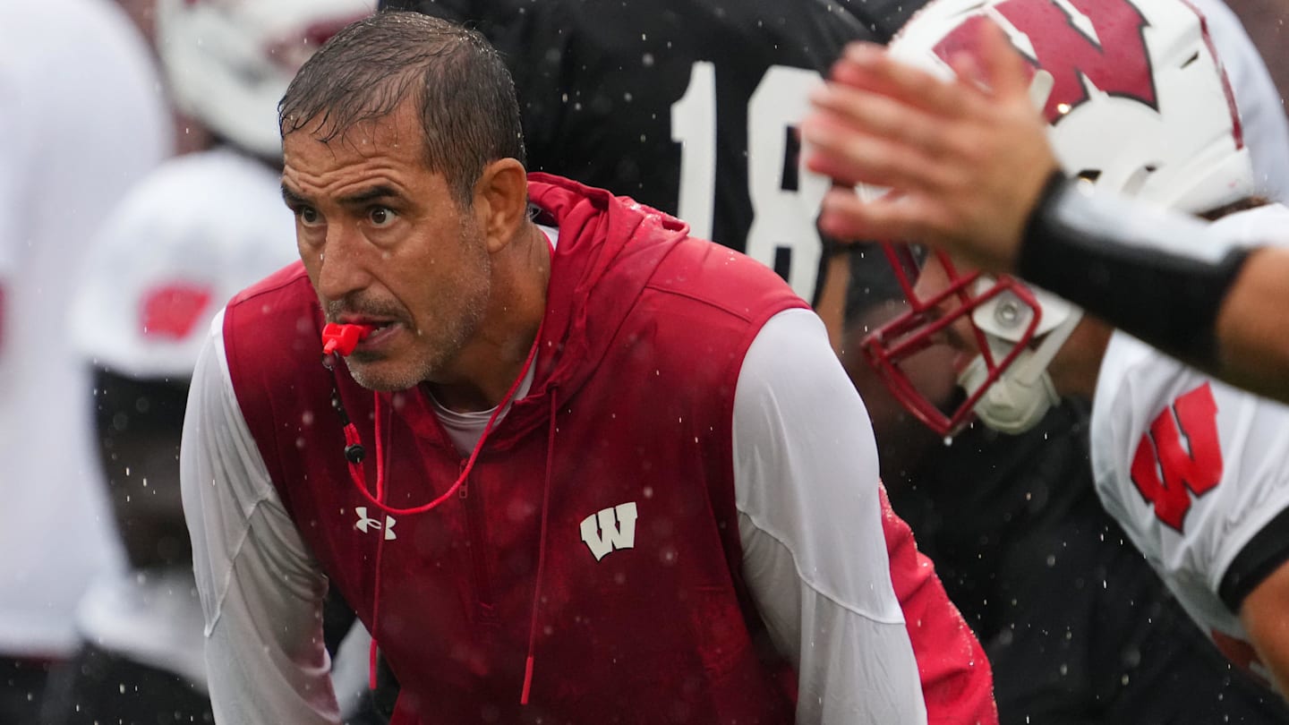 Wisconsin Badgers vs. Miami (OH) betting lines and odds for Week 1