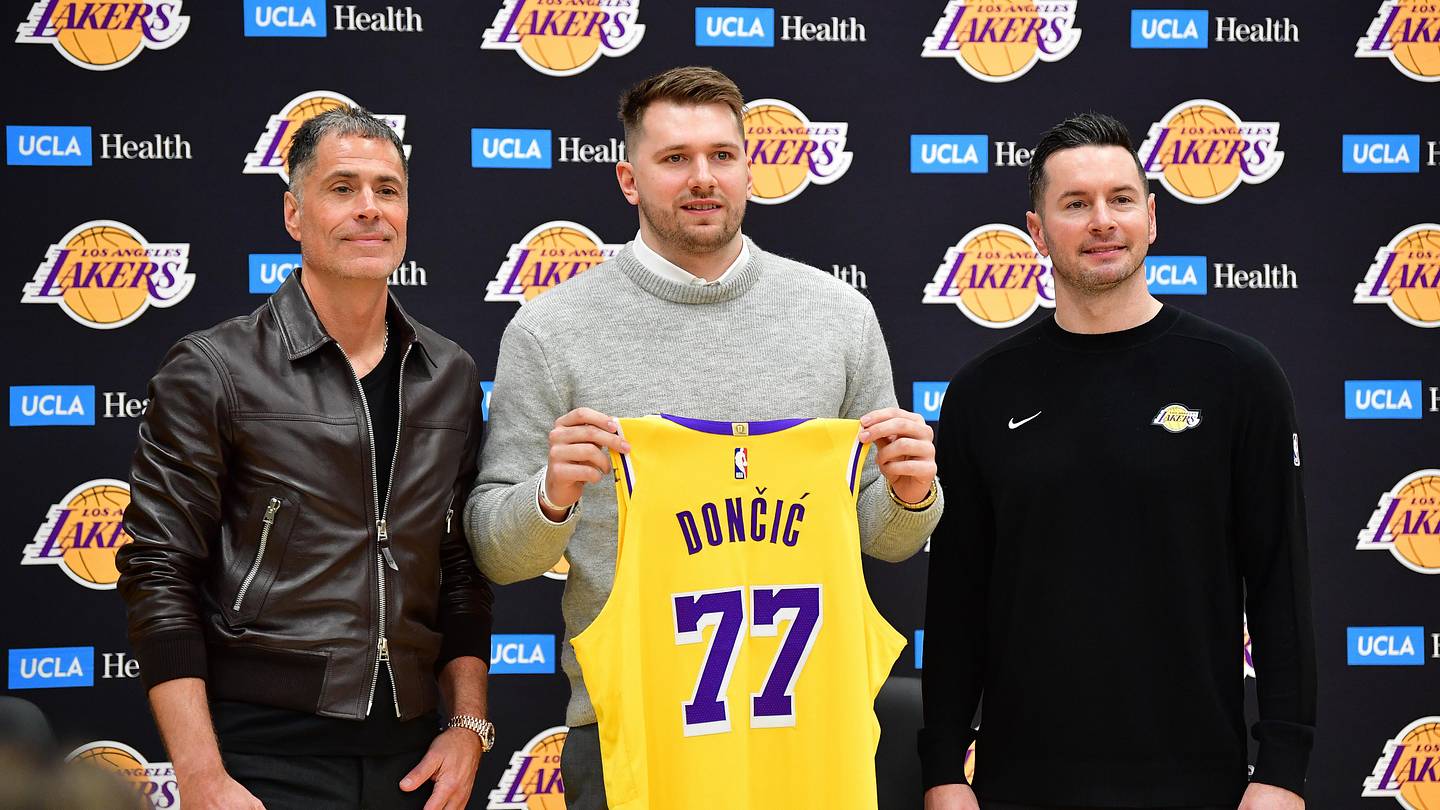 Gatorade nails Luka Doncic’s Lakers debut with ‘new’ Hollywood sign