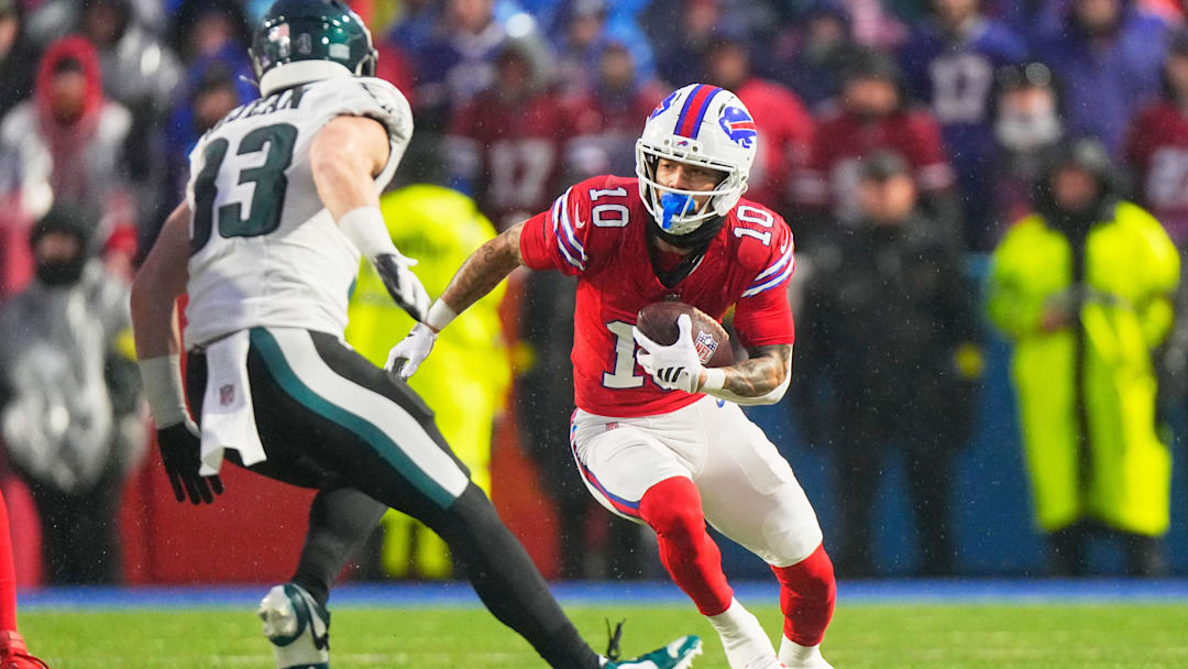 Buffalo Bills' wide receiver Khalil Shakir (10) and Philadelphia Eagles' cornerback Cooper DeJean (33).