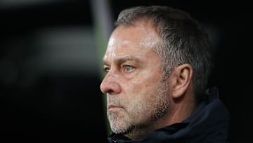 Hansi Flick a remporté le championnat l'an passé avec le FC Barcelone