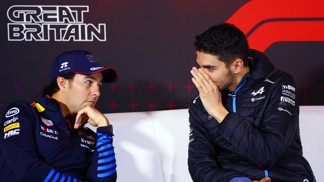 Sergio Perez, Red Bull, Esteban Ocon, Alpine, Formula 1