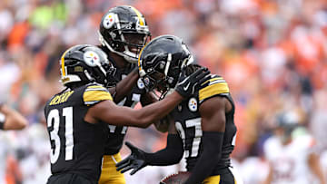Pittsburgh Steelers v Denver Broncos