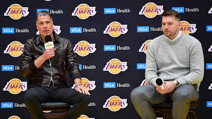 Feb 4, 2025; El Segundo, CA, USA; Los Angeles Lakers vice president of basketball operations and general manager Rob Pelinka introduces guard Luka Doncic at UCLA Health Training Center. Mandatory Credit: Gary A. Vasquez-Imagn Images Feb 4, 2025; El Segundo, CA, USA; Los Angeles Lakers vice president of basketball operations and general manager Rob Pelinka introduces guard Luka Doncic at UCLA Health Training Center. Mandatory Credit: Gary A. Vasquez-Imagn Images