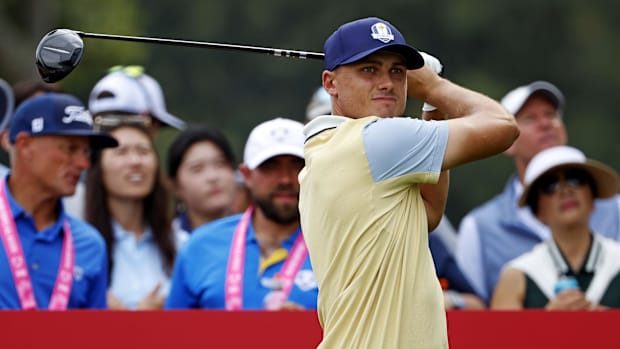 Ludvig Aberg plays his shot from the 12th tee during a practice round of the Ryder Cup golf tournament at Bethpage Black. 
