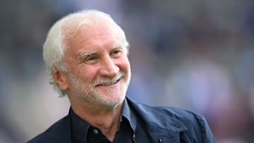 Rudi Völler blickt zuversichtlich in die Zukunft. 