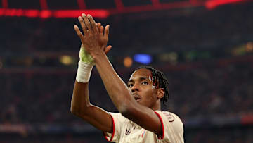 Mathys Tel in action for Bayern Munich