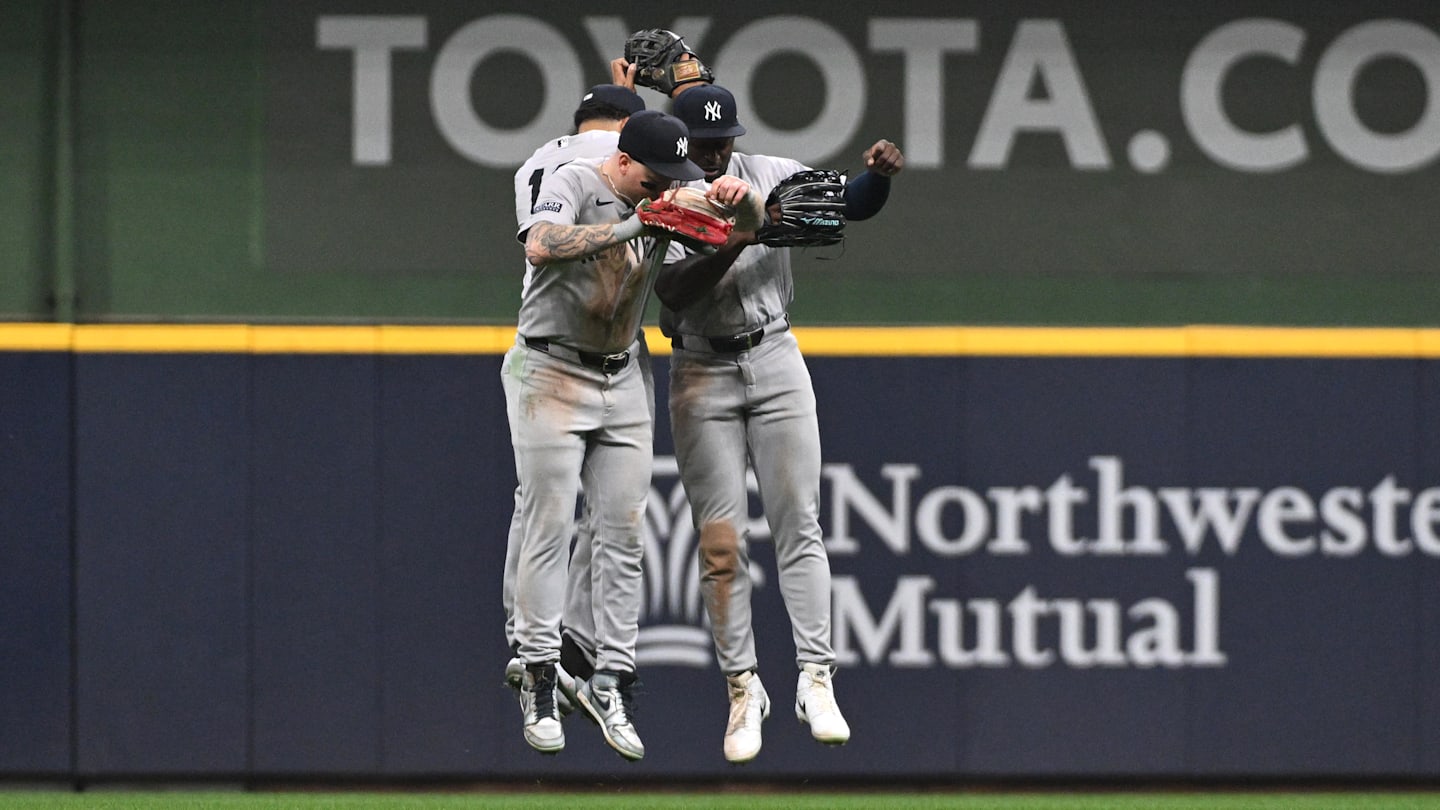 Dodgers World Series Champion Outfielder Traded to Rival Astros