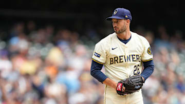 San Francisco Giants v Milwaukee Brewers