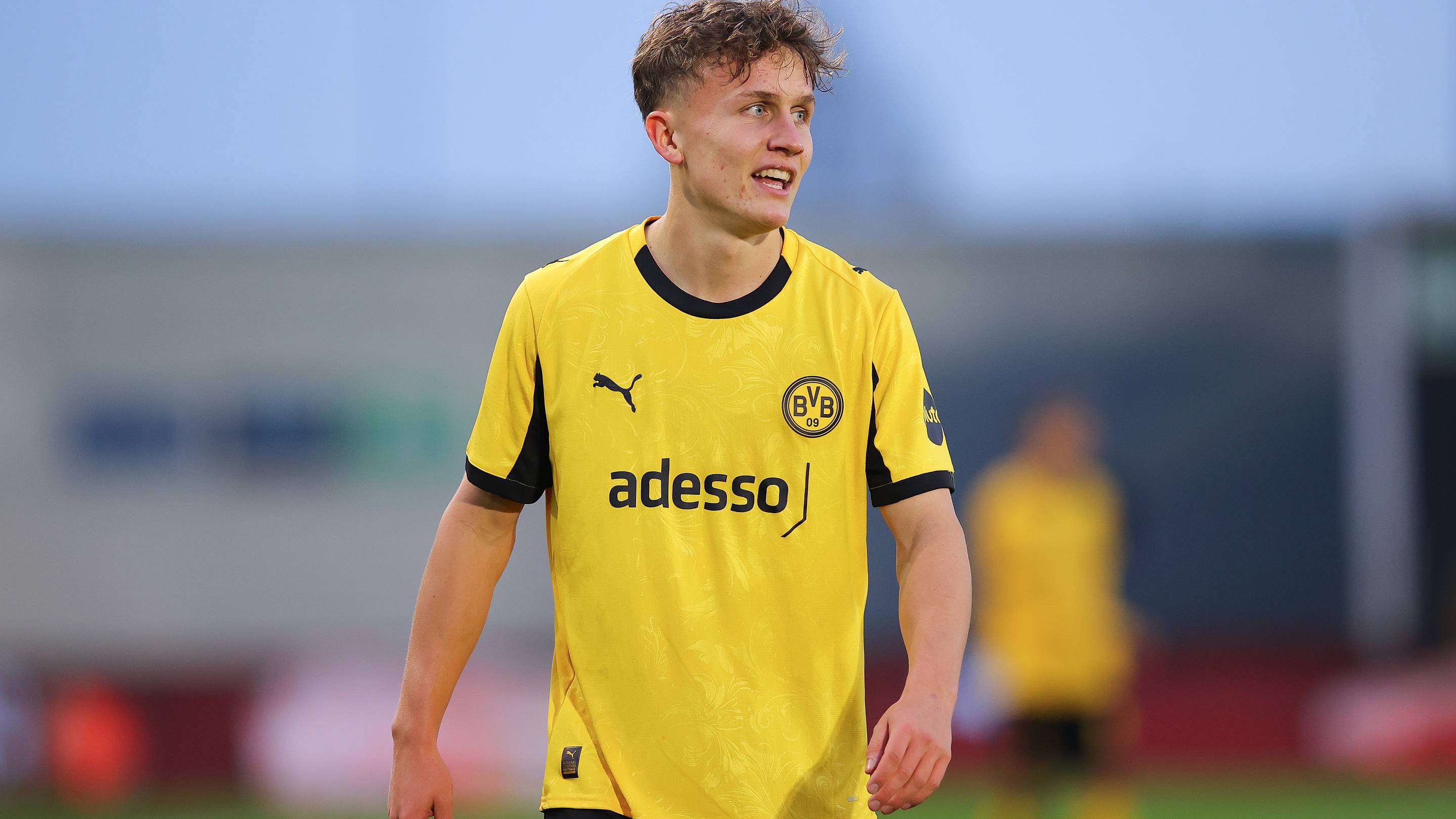 This 19-year-old BVB youth could be next to break into Dortmund’s senior team