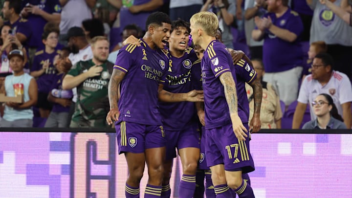 Aug 31, 2024; Orlando, Florida, USA; Orlando City midfielder Facundo Torres (10) and teammates celebrate after he scored a goal against Nashville SC during the first half at Inter&Co Stadium. Mandatory Credit: Kim Klement Neitzel-Imagn Images