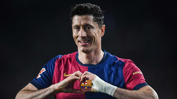 Robert Lewandowski scored for a fourth straight game in La Liga Robert Lewandowski scored for a fourth straight game in La Liga