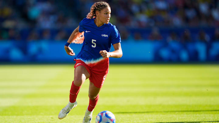 Trinity Rodman serving the USWNT