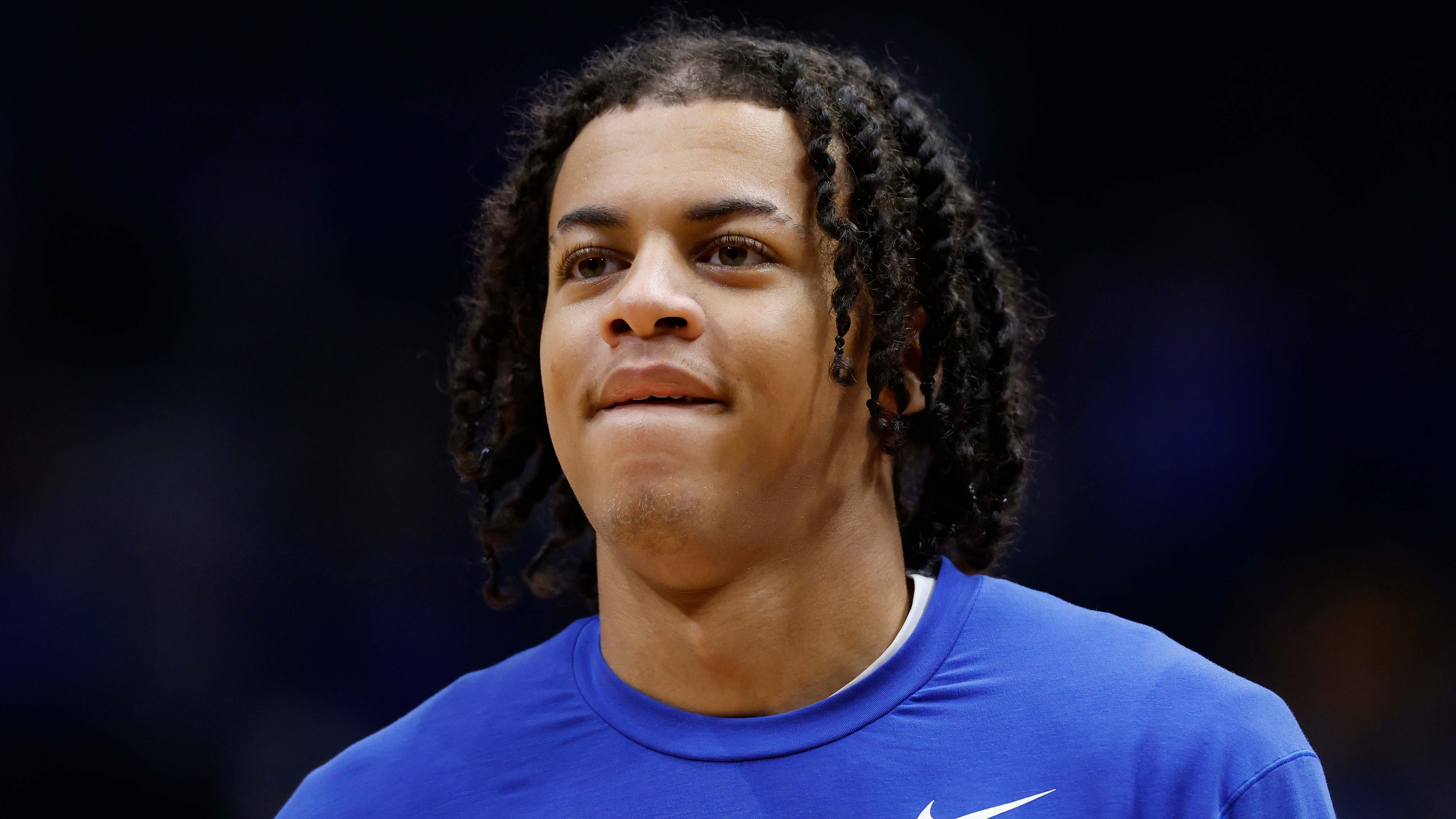 With injuries piling up, should Kentucky burn Braydon Hawthorne's redshirt?