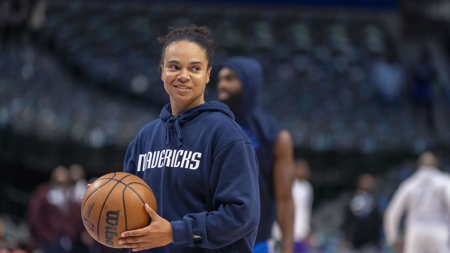 Kristi toliver jersey top
