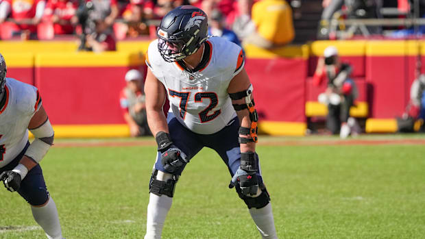 Denver Broncos offensive tackle Garett Bolles (72) at the line of scrimmage against the Kansas City Chiefs.