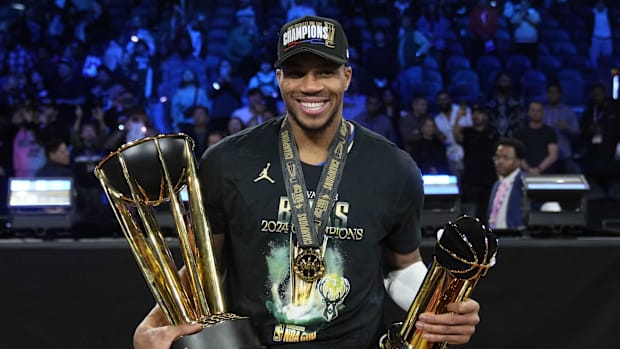 Dec 17, 2024; Las Vegas, Nevada, USA; Milwaukee Bucks forward Giannis Antetokounmpo celebrates NBA Cup win.