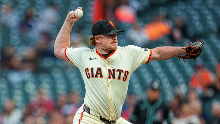 Sep 8, 2025; San Francisco, California, USA; San Francisco Giants starting pitcher Logan Webb (62) delivers a pitch against the Arizona Diamondbacks during the first inning at Oracle Park. Mandatory Credit: Neville E. Guard-Imagn Images