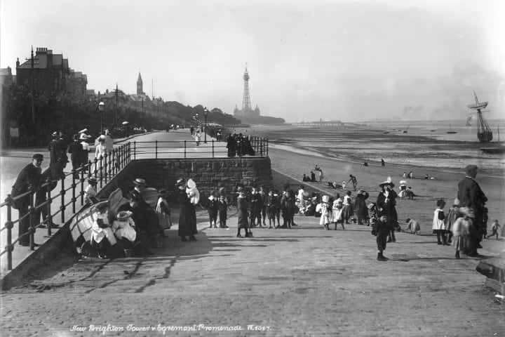 Egremont Promenade, New Brighton, Wallasey, Cheshire, 1898-1910.