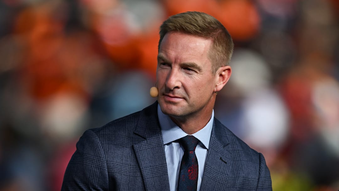 FOX Sports commentator and analyst Joel Klatt sits at the analyst's desk during the Sep. 27 clash between USC and Illinois.