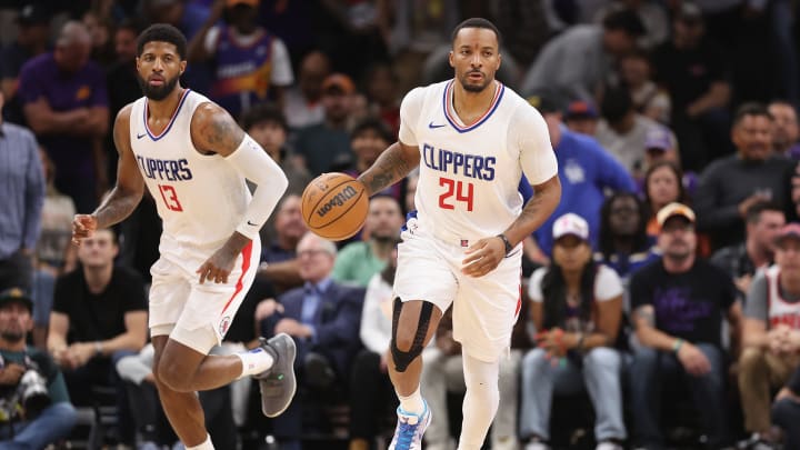 Los Angeles Clippers v Phoenix Suns