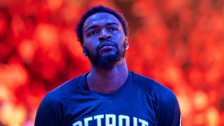 Jan 29, 2026; Phoenix, Arizona, USA; Detroit Pistons forward Paul Reed (7) against the Phoenix Suns at Mortgage Matchup Center. Mandatory Credit: Mark J. Rebilas-Imagn Images