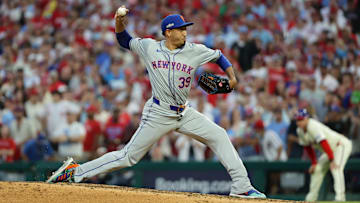 Division Series - New York Mets v Philadelphia Phillies - Game 2
