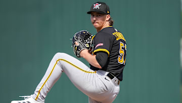 Pittsburgh Pirates v Minnesota Twins