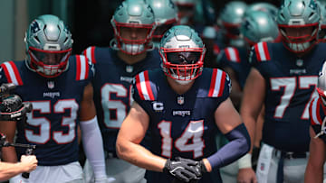 New England Patriots - Linebacker Robert Spillane
