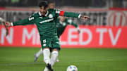 Gustavo Gómez abriu o placar para o Palmeiras em Lima