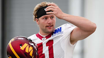 Washington Commanders tight end Colson Yankoff