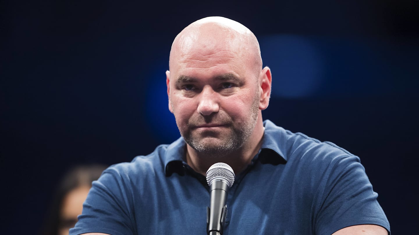 Oscar De La Hoya Criticizes Dana White, Canelo Alvarez After Terence Crawford Title Win