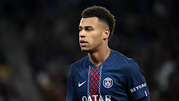 La lutte pour le titre s'annonce âpre entre le PSG et le RC Lens en Ligue 1. 