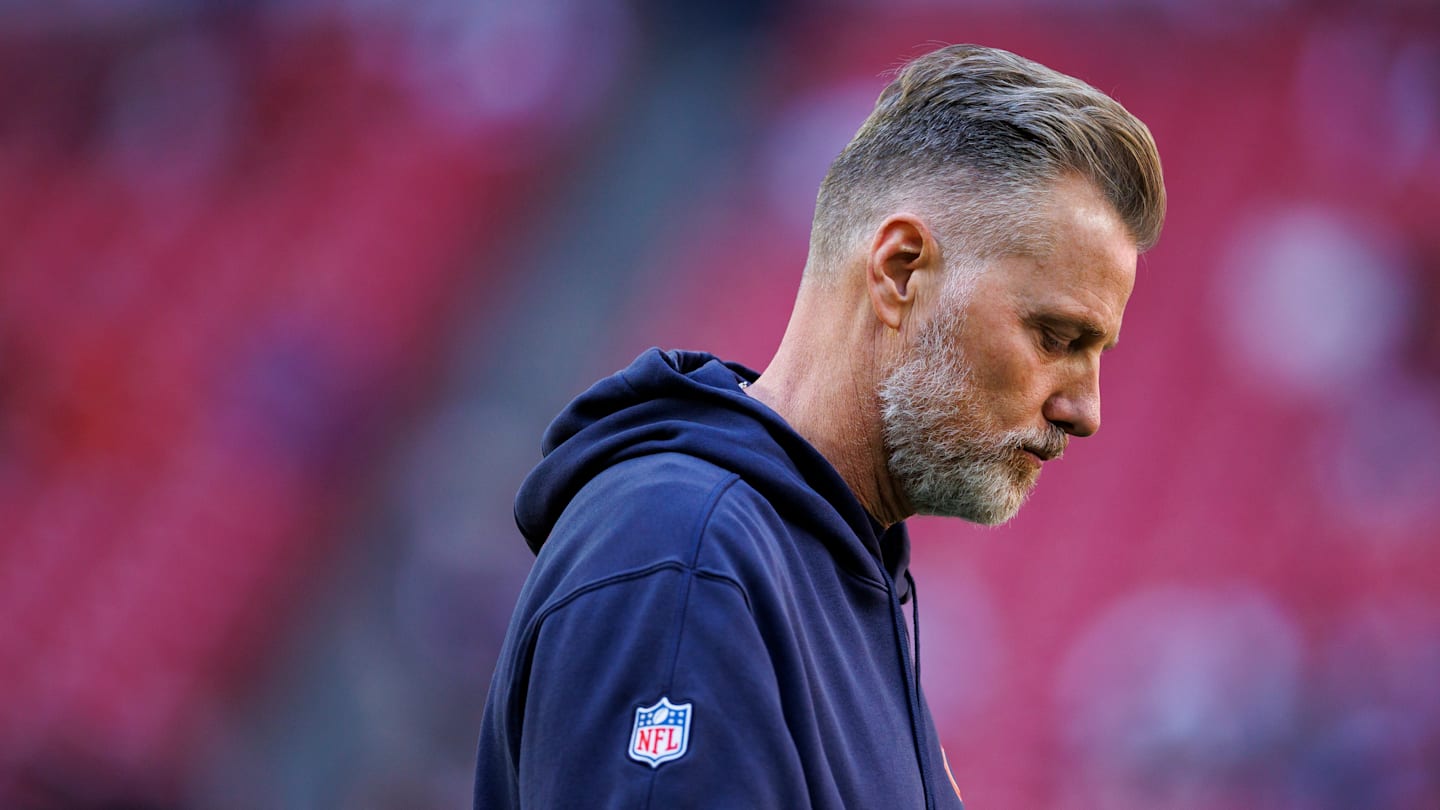 馬特埃伯弗斯 (Matt Eberflus) 在災難性的 ESPN 1000 採訪中遭到殘酷攻擊