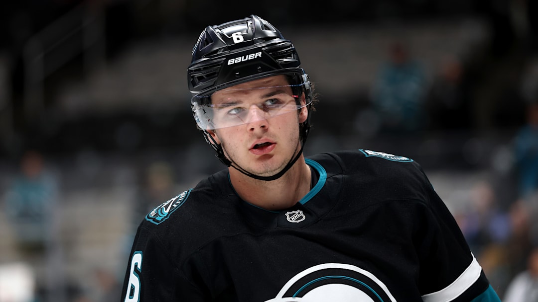 Carolina Hurricanes v San Jose Sharks