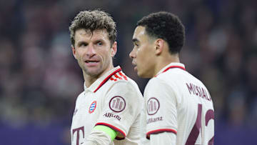 Thomas Müller (l.) und Jamal Musiala