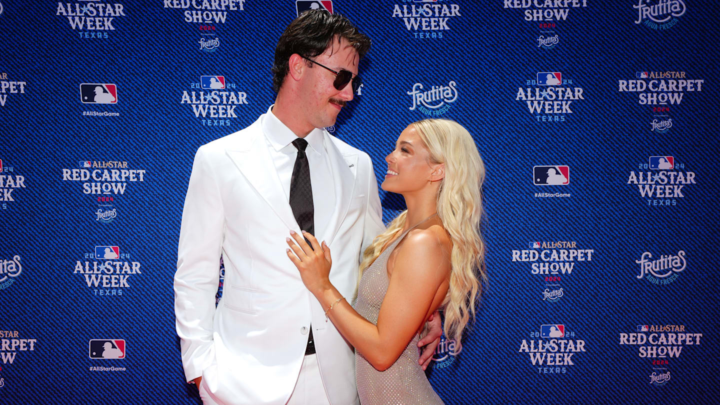 olivia-dunne-and-paul-skenes-are-couple-goals-at-pittsburgh-steelers