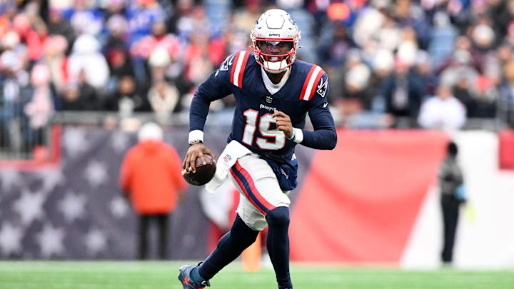 Jan 5, 2025; Foxborough, Massachusetts, USA; New England Patriots quarterback Joe Milton III (19) runs against the Buffalo Bills during the first half at Gillette Stadium. Mandatory Credit: Brian Fluharty-Imagn Images Jan 5, 2025; Foxborough, Massachusetts, USA; New England Patriots quarterback Joe Milton III (19) runs against the Buffalo Bills during the first half at Gillette Stadium. Mandatory Credit: Brian Fluharty-Imagn Images