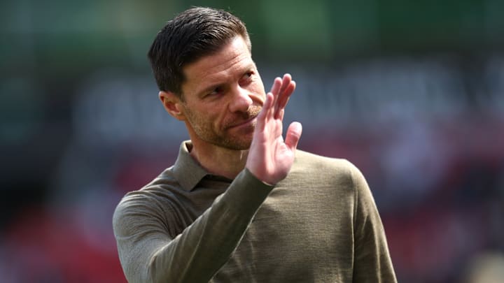 Le tacticien espagnol, de 43 ans, a annoncé son départ de Leverkusen. Le tacticien espagnol, de 43 ans, a annoncé son départ de Leverkusen.