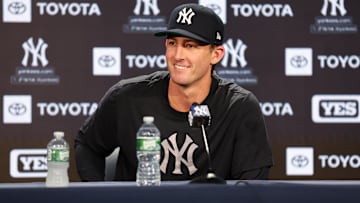 Philadelphia Phillies v New York Yankees