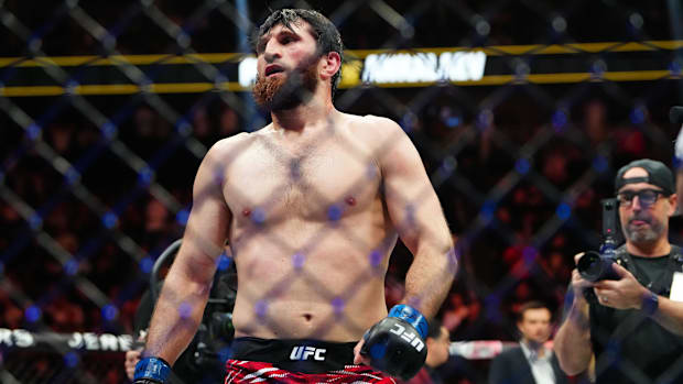 Magomed Ankalaev has no clapback for Jiri Prochazk