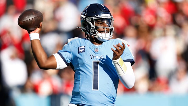 Kansas City Chiefs v Tennessee Titans - NFL 2025