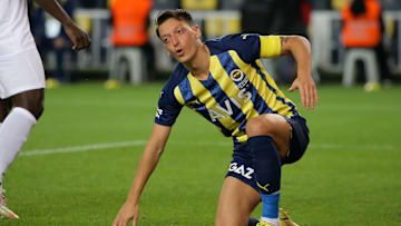 Fenerbahce v Giresunspor - Turkish Super Lig