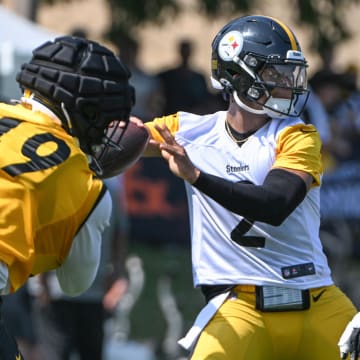 Jul 27, 2024; Latrobe, PA, USA; Pittsburgh Steelers quarterback Justin Fields participates in drills during training camp at Saint Vincent College. Mandatory Credit: Barry Reeger-USA TODAY Sports