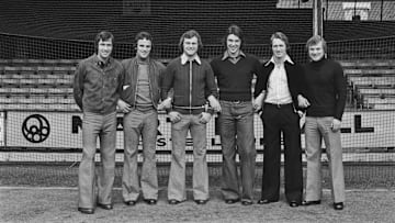 Jon Sammels (left) with teammates Steve Earle, Keith Weller, Bob Lee, Lenny Glover and Denis Rofe