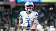 Detroit Lions wide receiver Jameson Williams (1) warms up ahead of the Philadelphia Eagles game at Lincoln Financial Field in Philadelphia on Sunday, November 16, 2025.