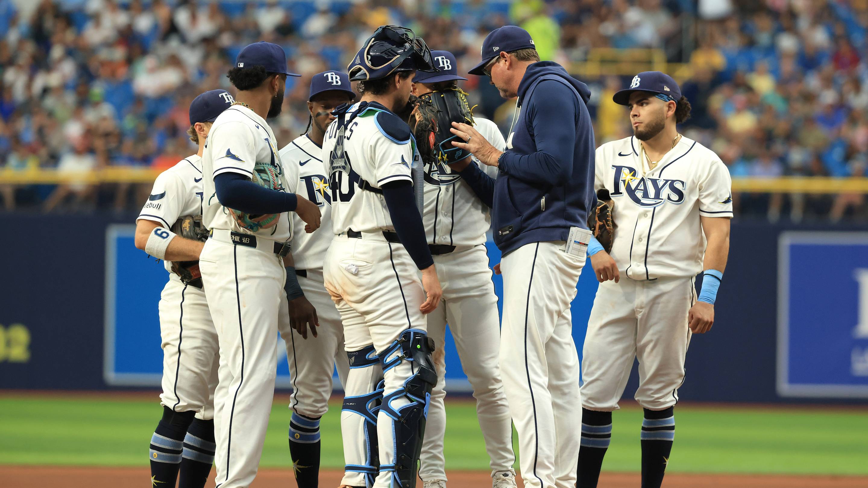One World Series Player Entering Free Agency the Padres Must Sign This Offseason