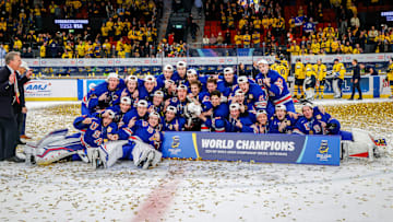 IHOCKEY-JUNIOR-USA-SWE