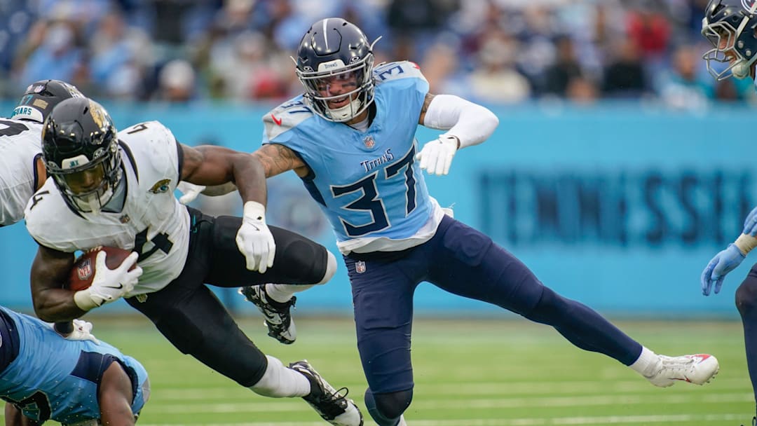 Amani Hooker #37 Tennessee Titans